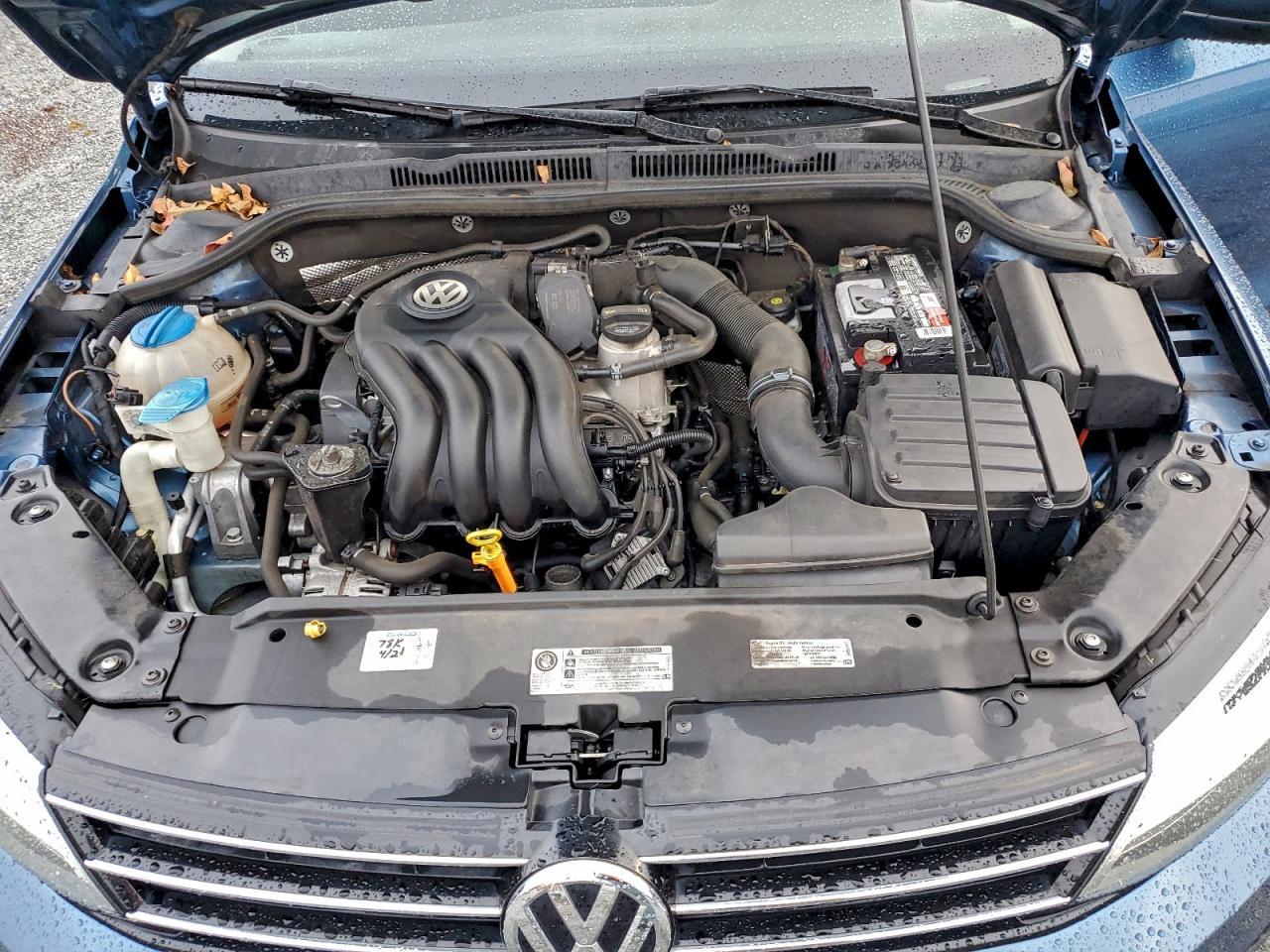 2015 VOLKSWAGEN JETTA