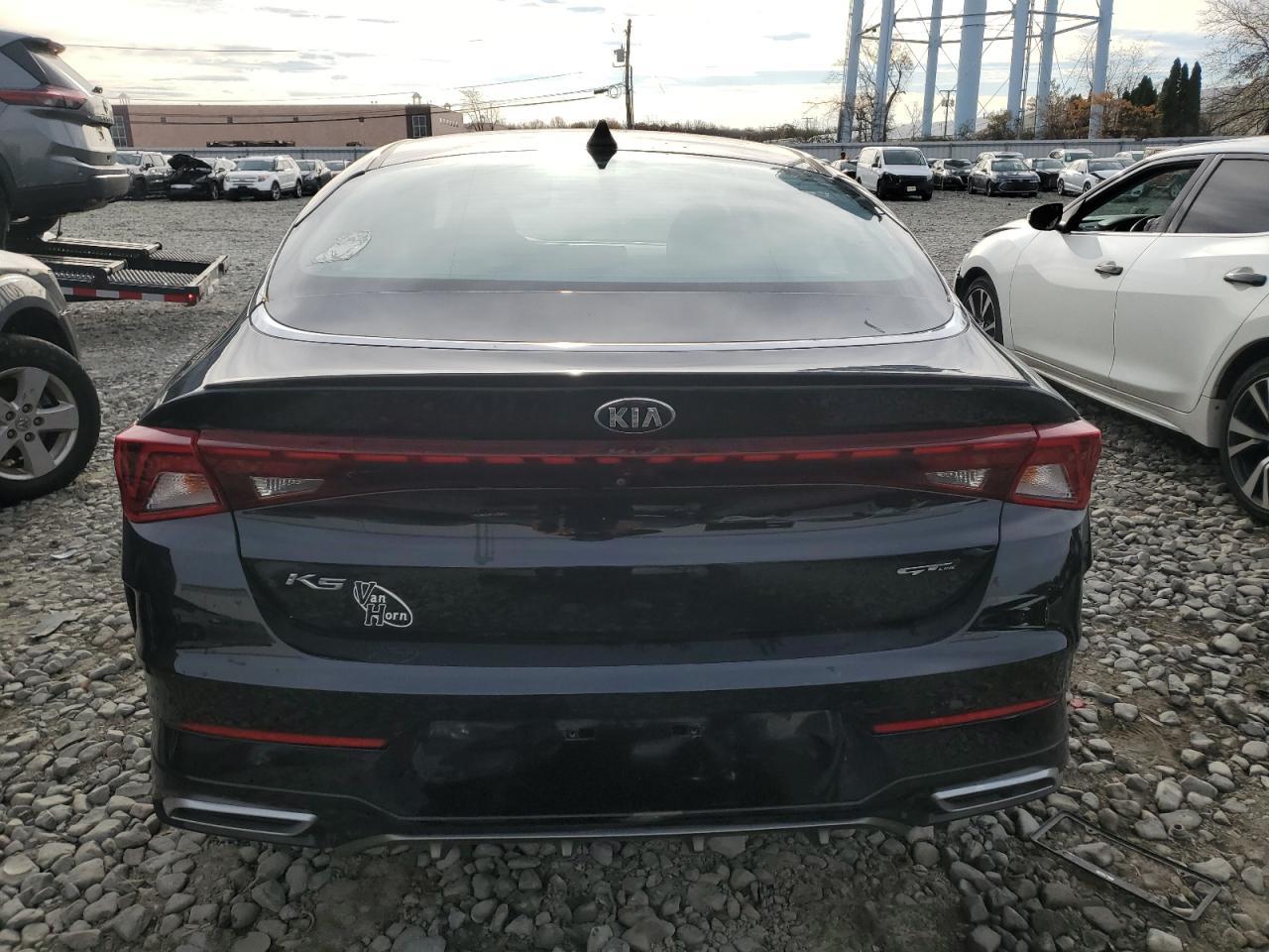 2021 KIA K5