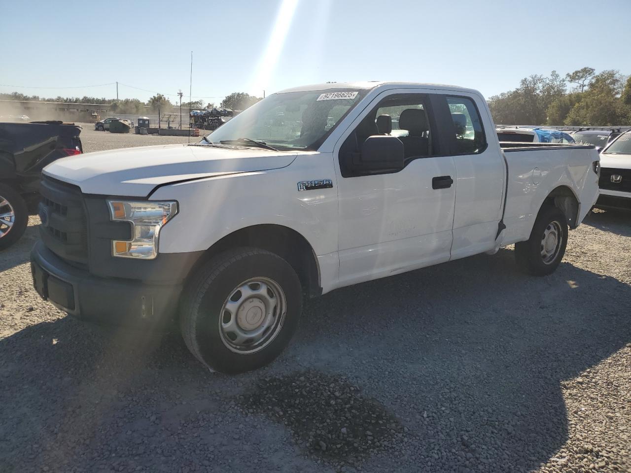 2015 FORD F-150