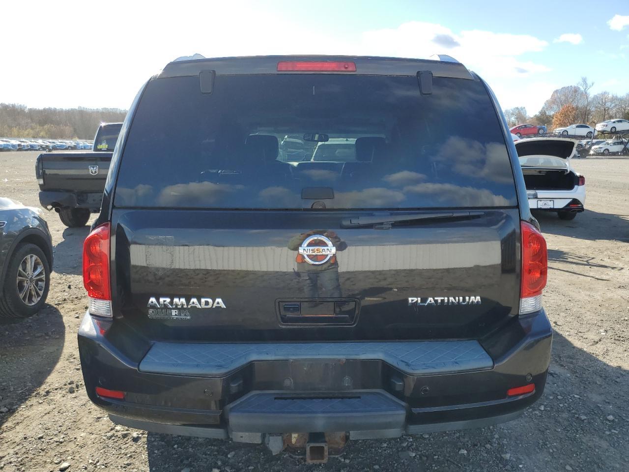 2011 NISSAN Armada