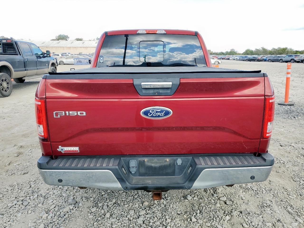 2015 FORD F-150