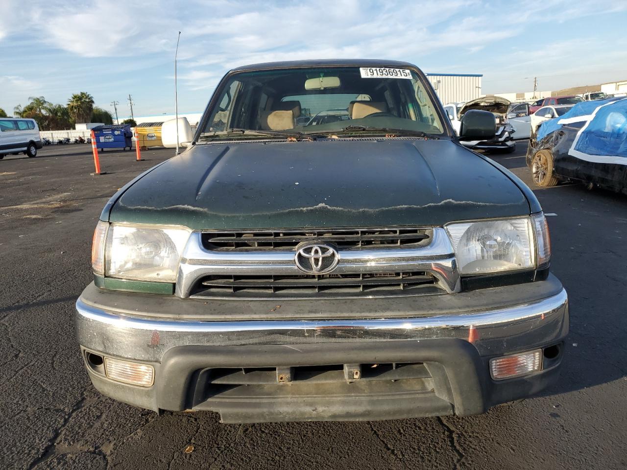 2002 TOYOTA 4Runner