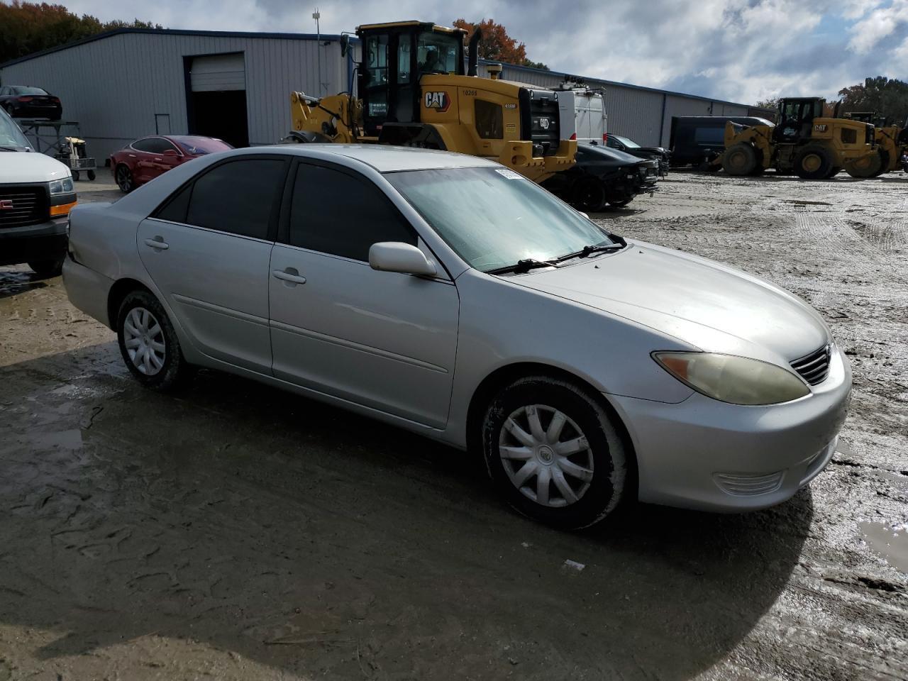 2005 TOYOTA CAMRY