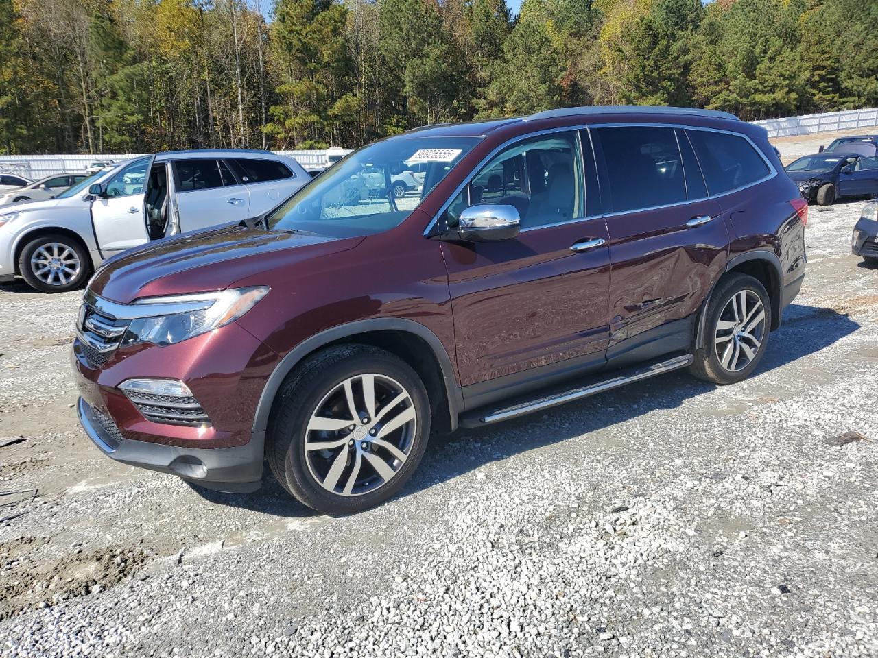 2017 HONDA PILOT