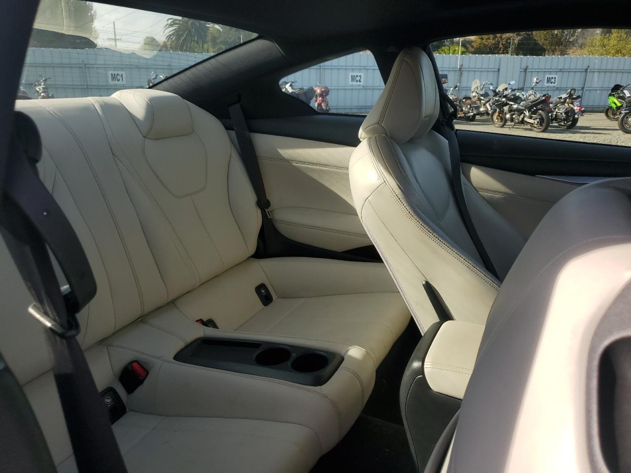 2017 INFINITI Q60
