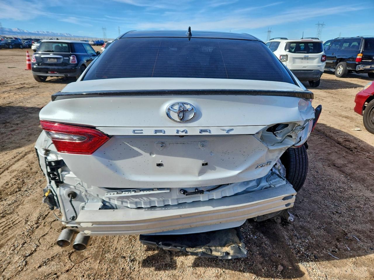 2024 TOYOTA CAMRY