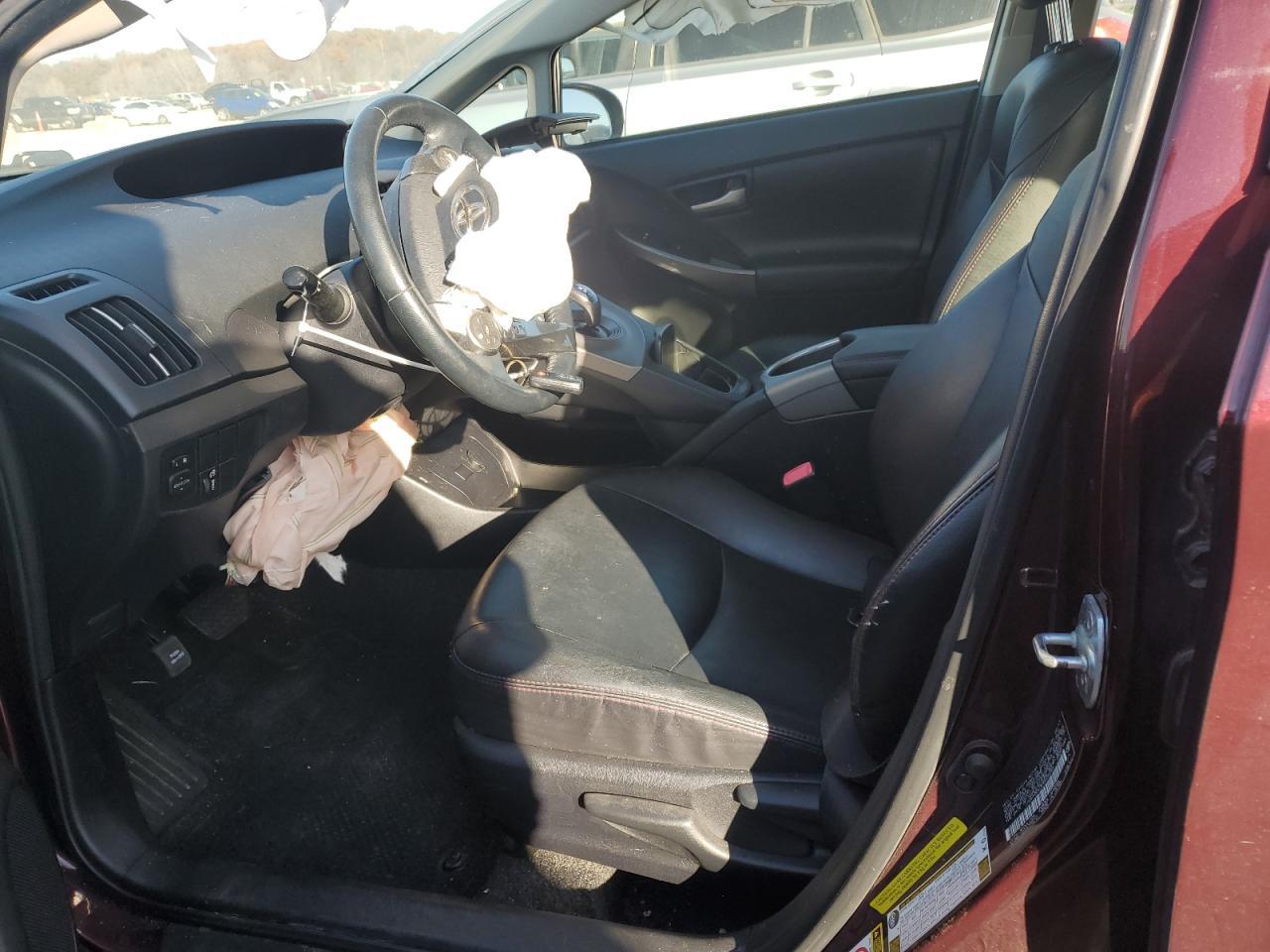 2013 TOYOTA PRIUS