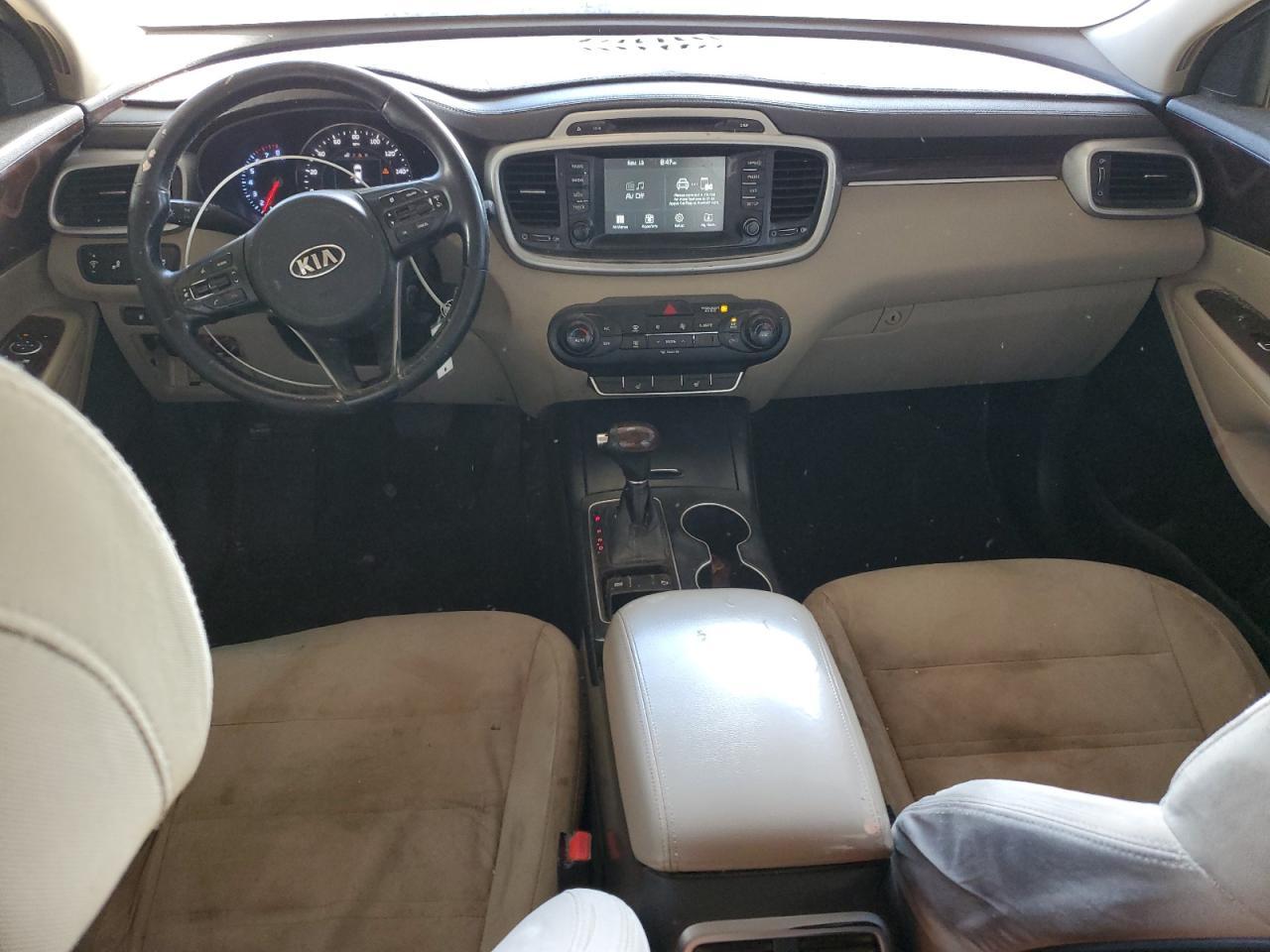 2017 KIA SORENTO