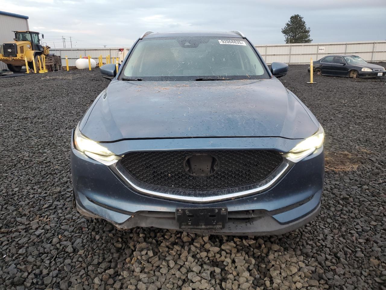 2017 MAZDA CX-5