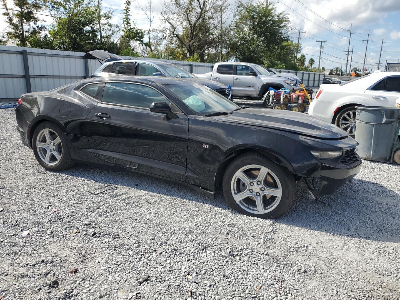 2023 CHEVROLET Camaro