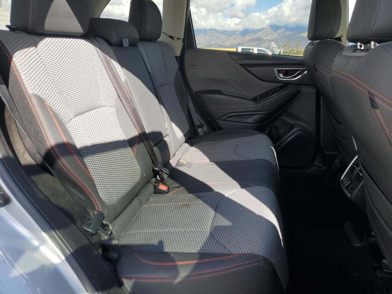 2019 SUBARU FORESTER