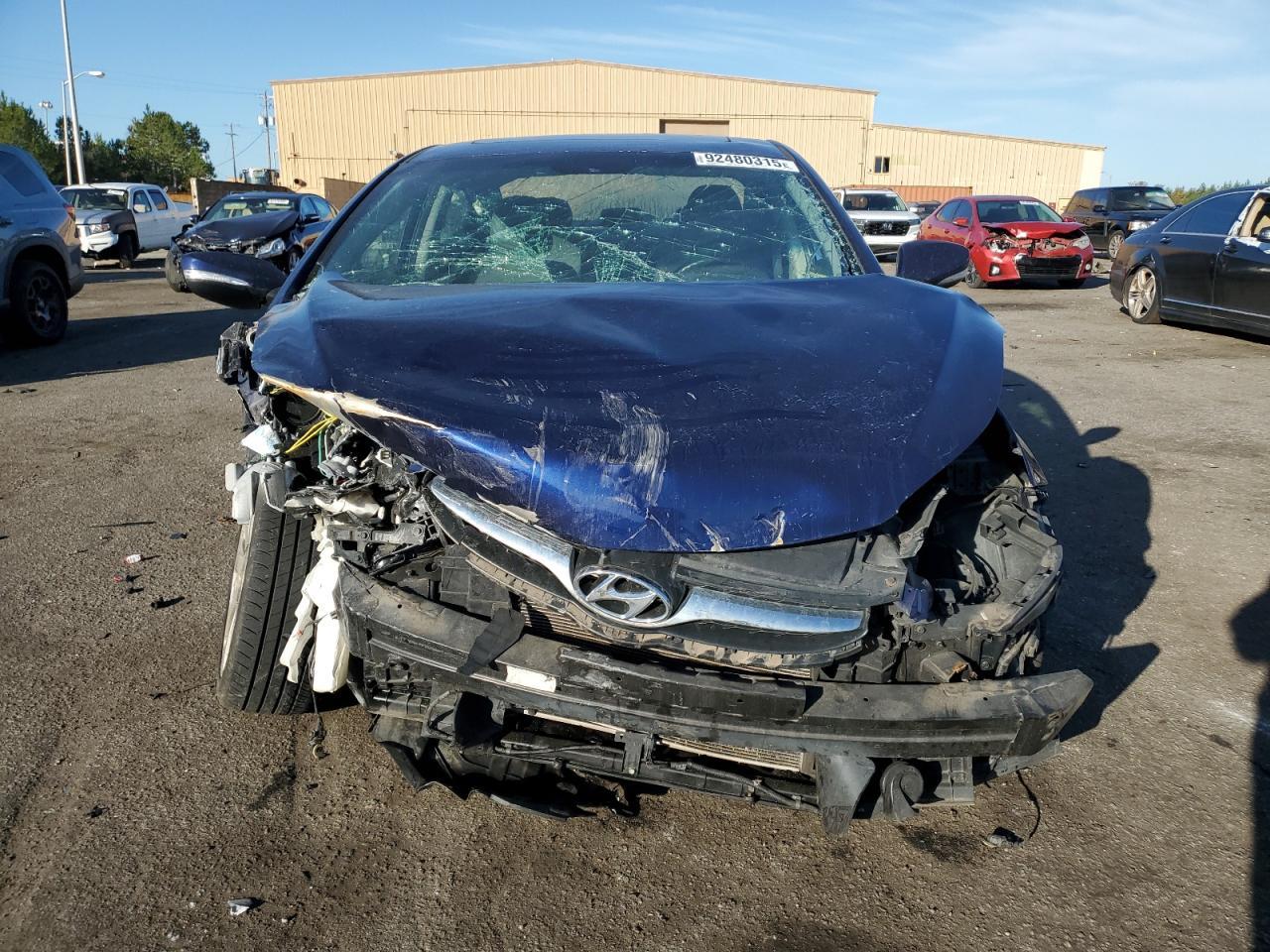 2011 HYUNDAI ELANTRA