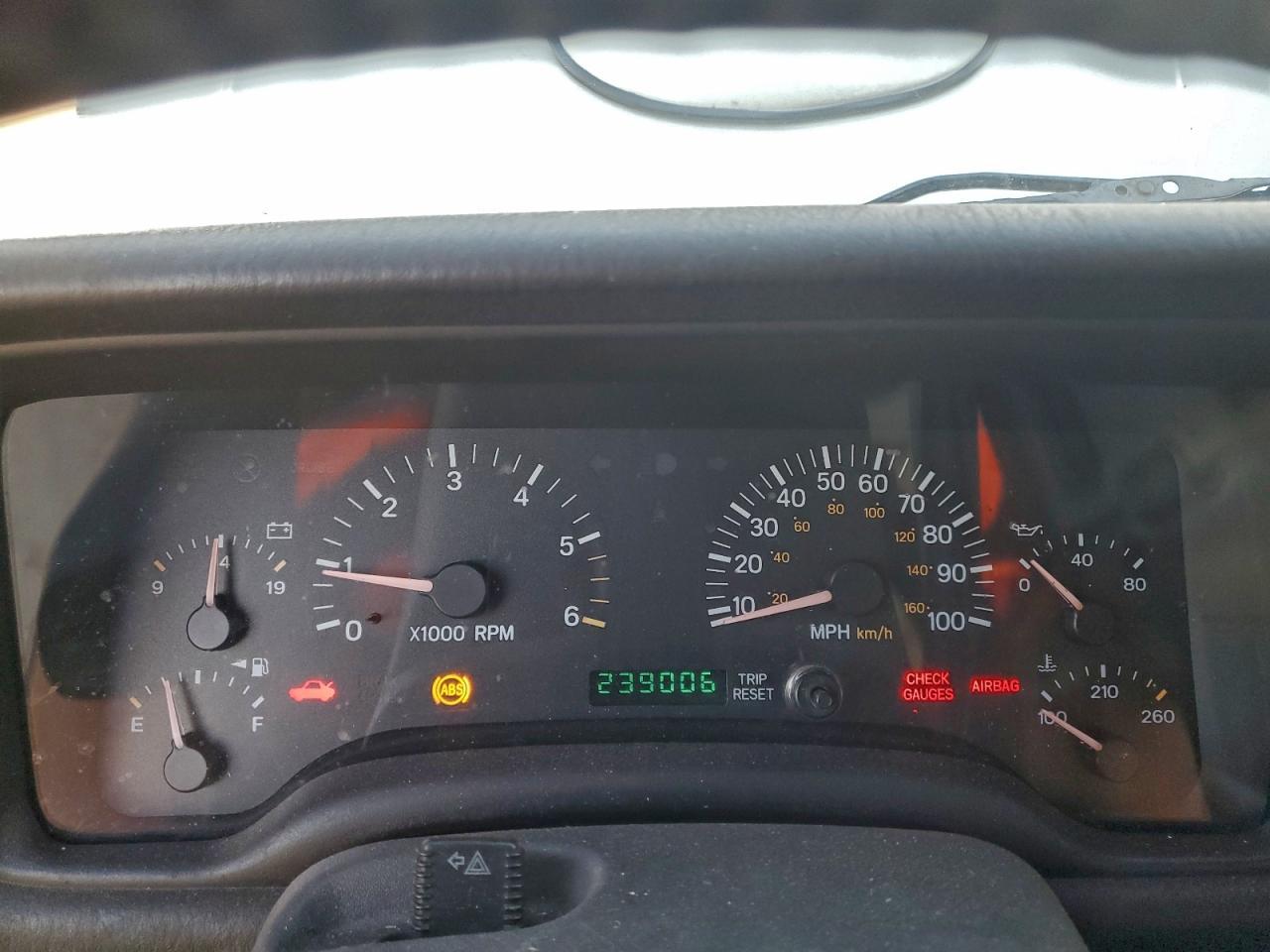 2001 JEEP CHEROKEE