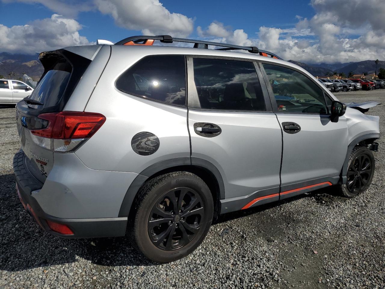 2019 SUBARU FORESTER
