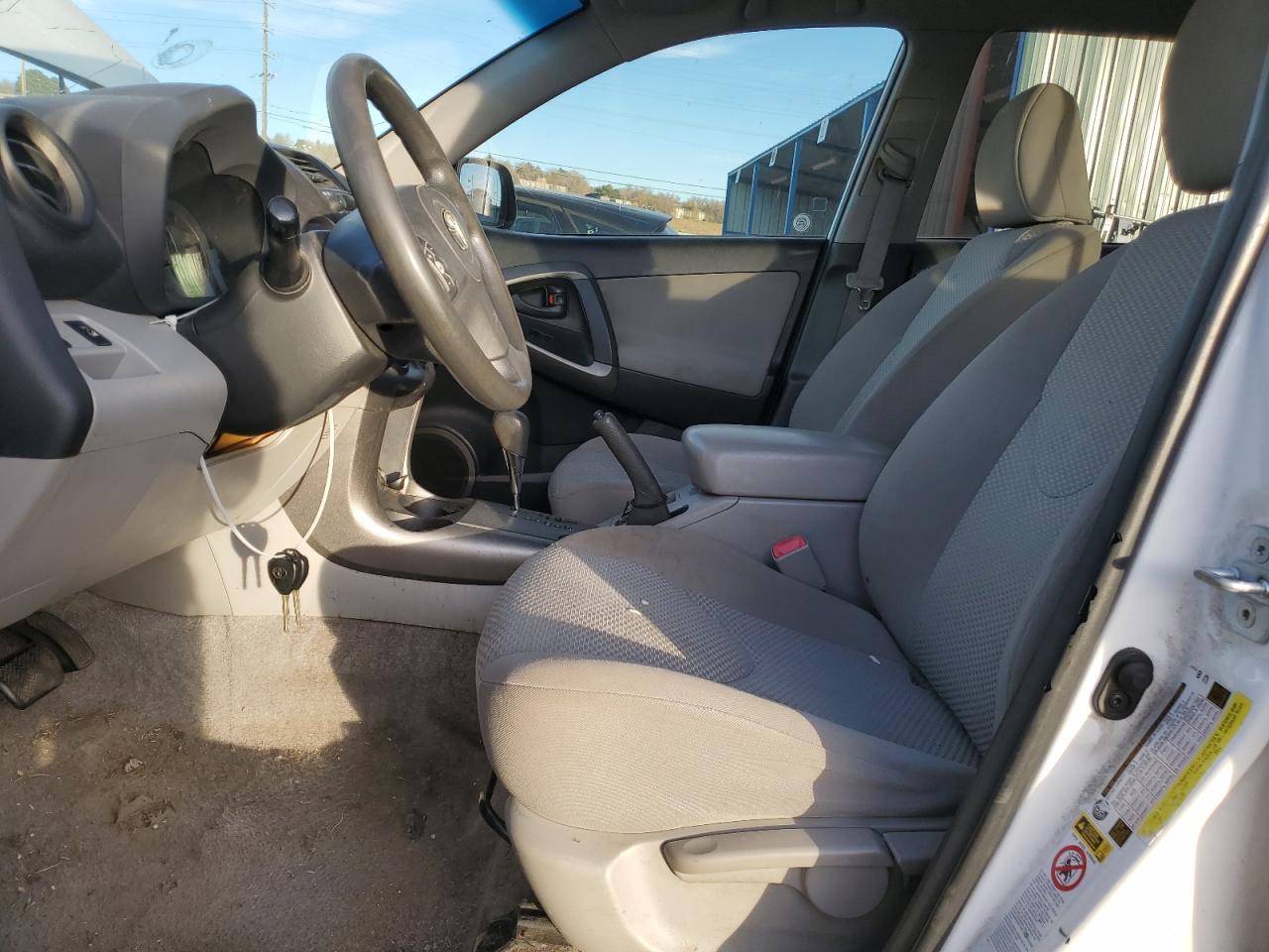 2011 TOYOTA RAV4