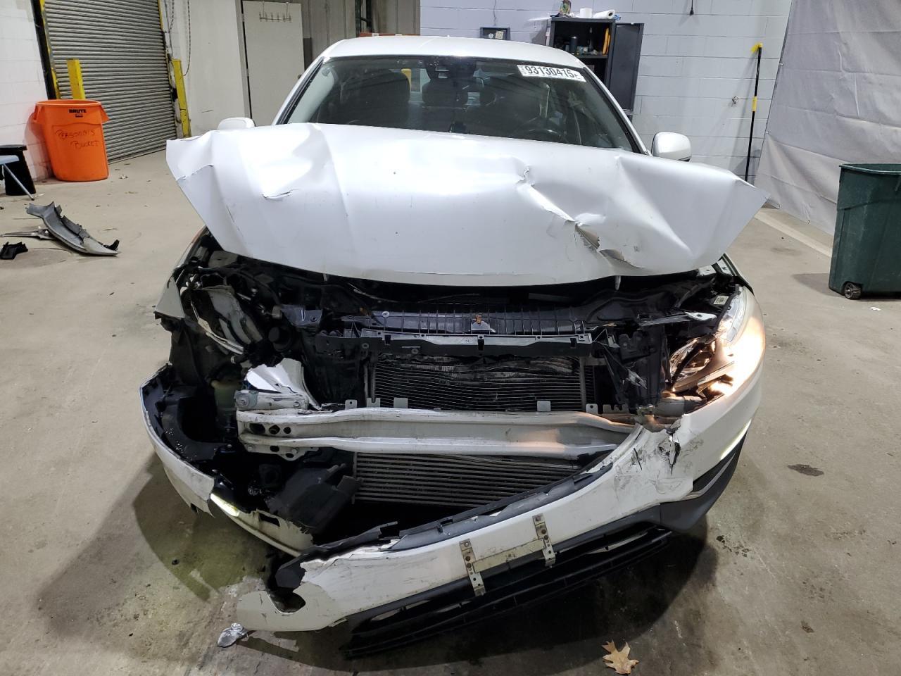 2015 VOLVO S60
