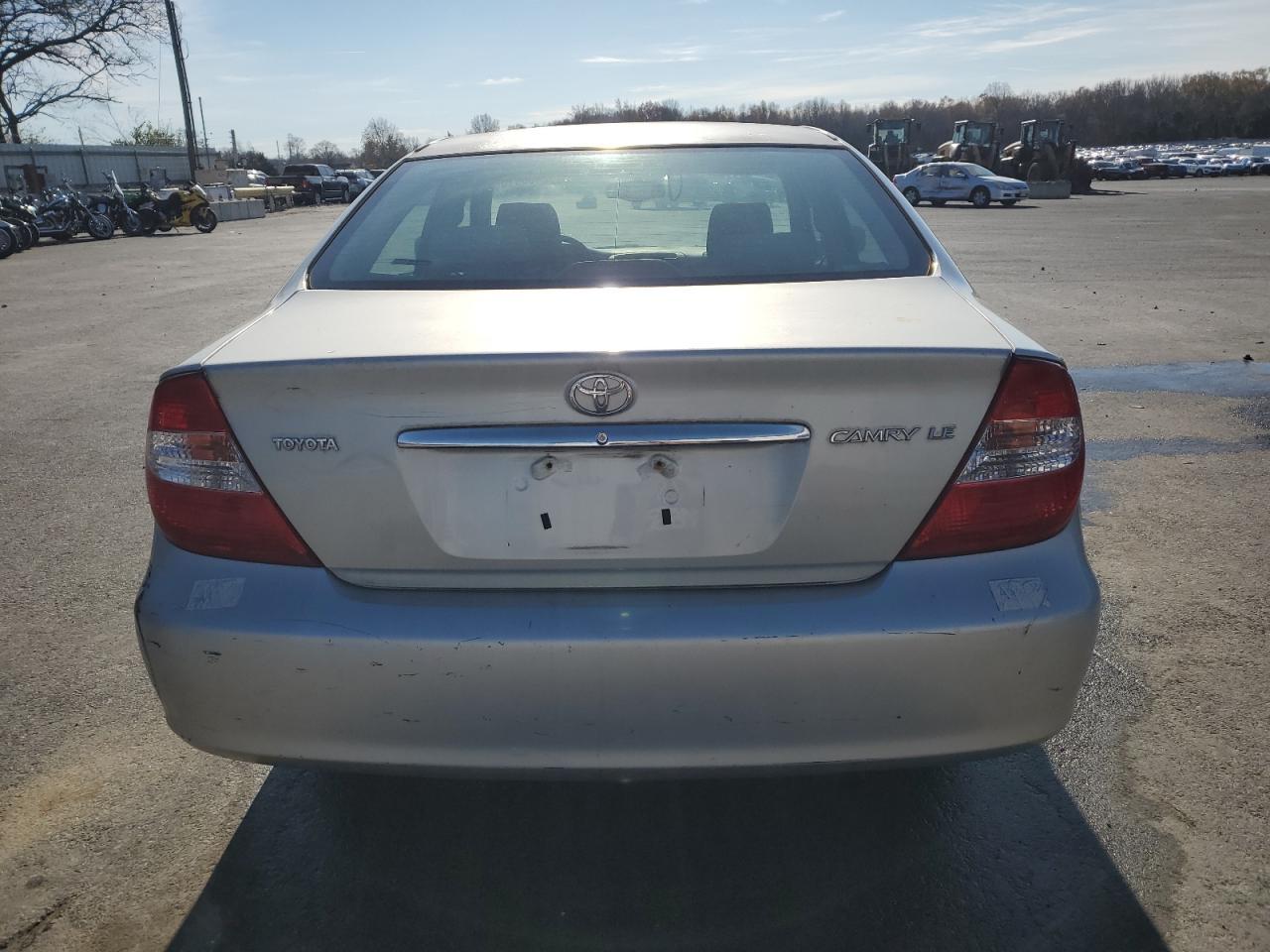 2002 TOYOTA CAMRY