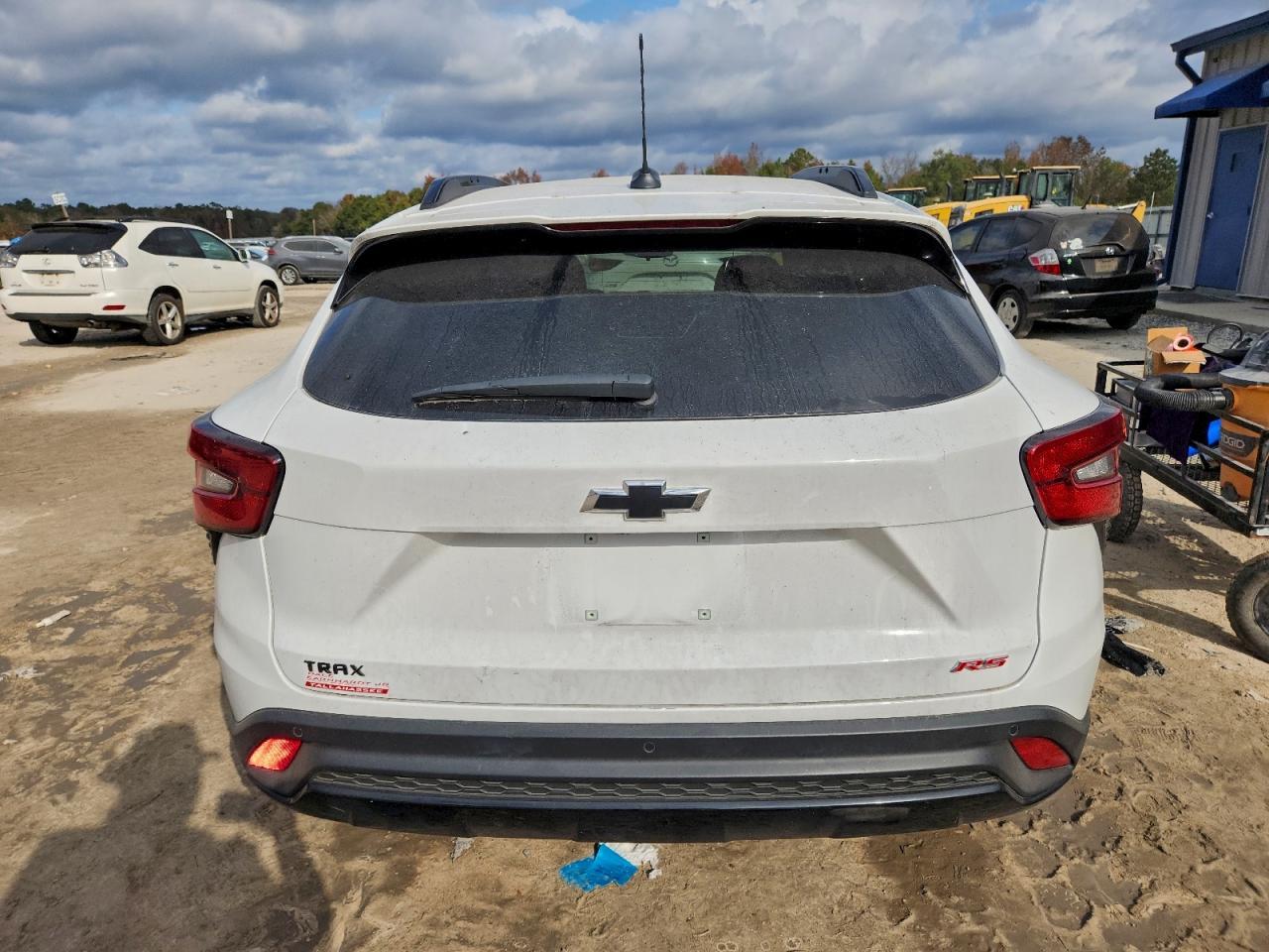 2025 CHEVROLET TRAX