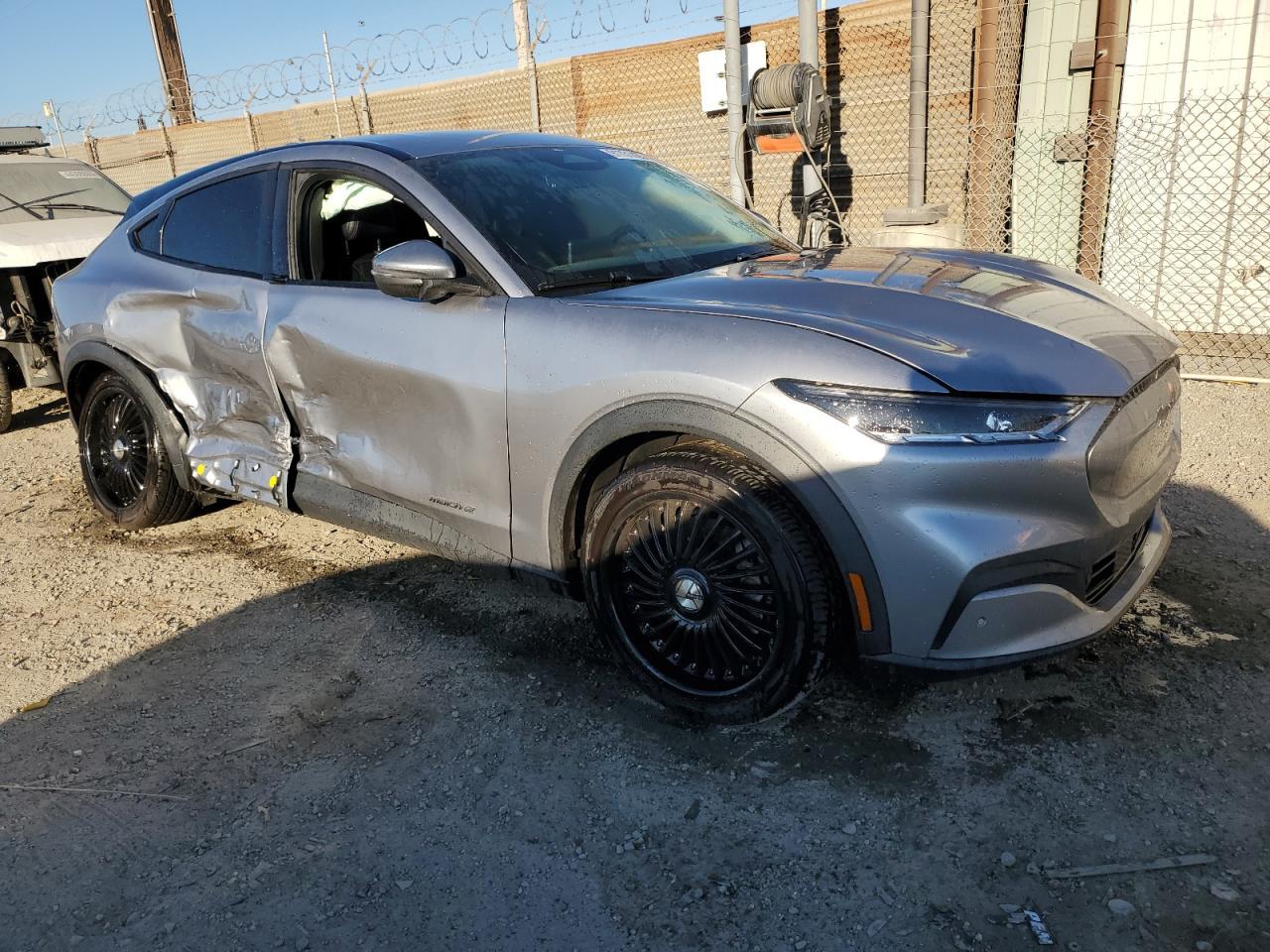 2021 FORD Mustang Mach-E
