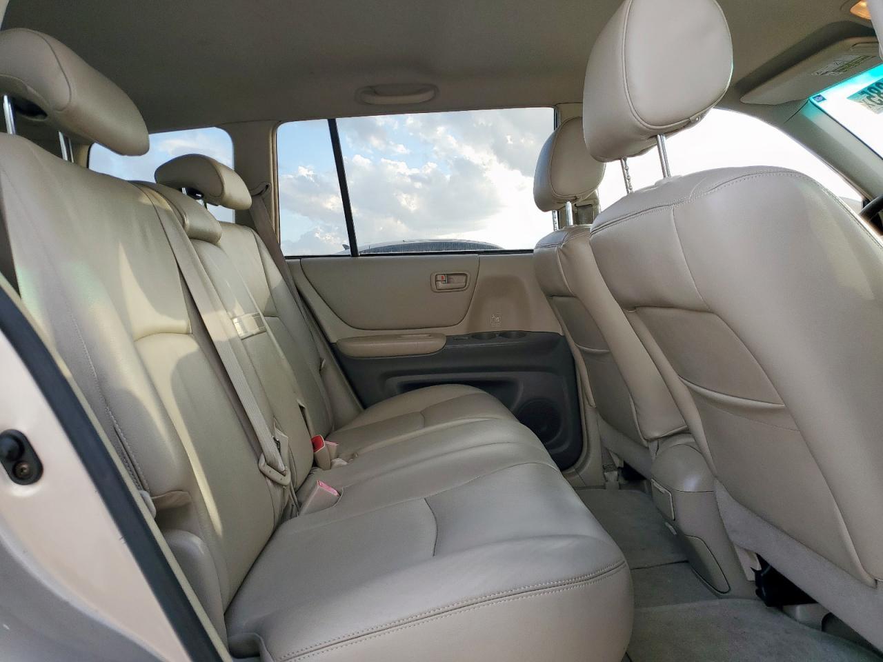 2006 TOYOTA HIGHLANDER