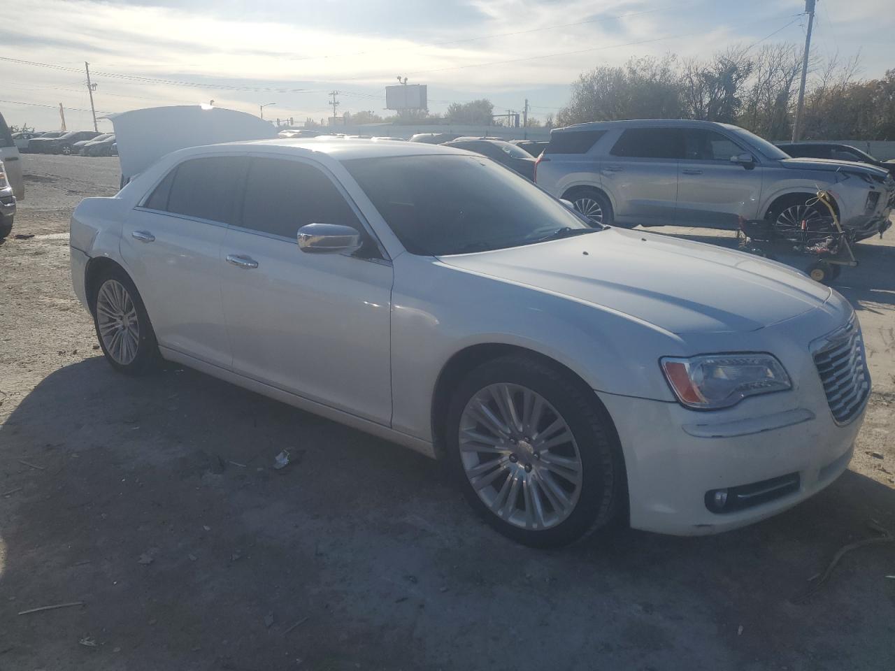 2012 CHRYSLER 300