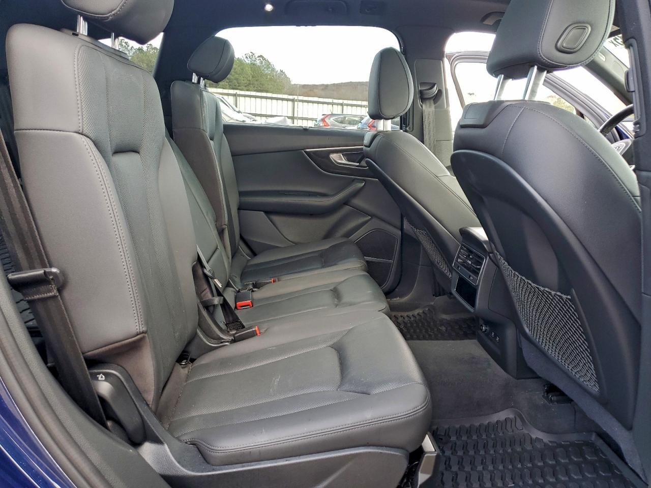 2021 AUDI Q7