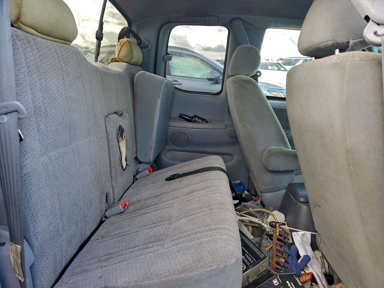 2000 TOYOTA TUNDRA