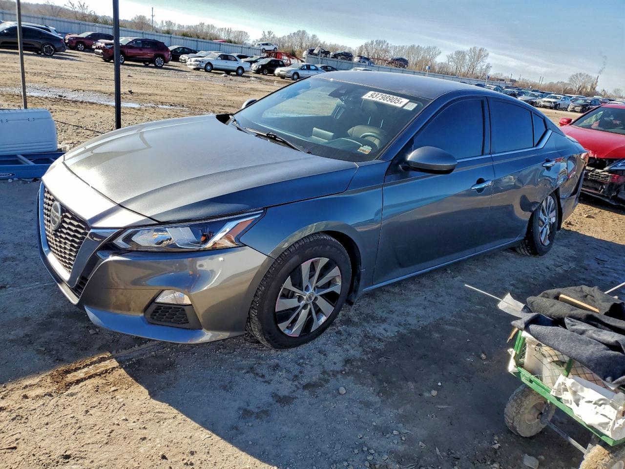2020 NISSAN ALTIMA