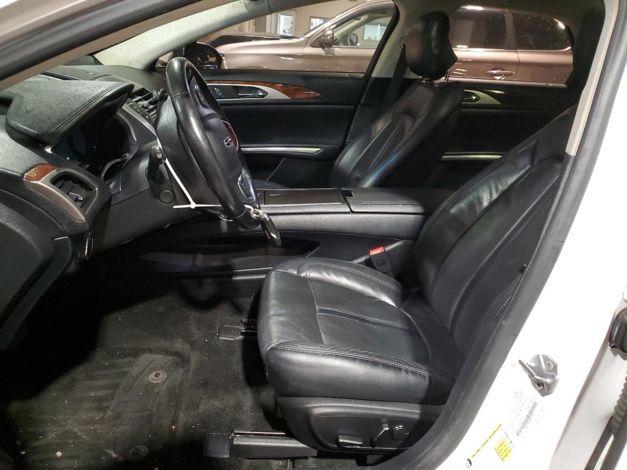 2016 LINCOLN MKZ