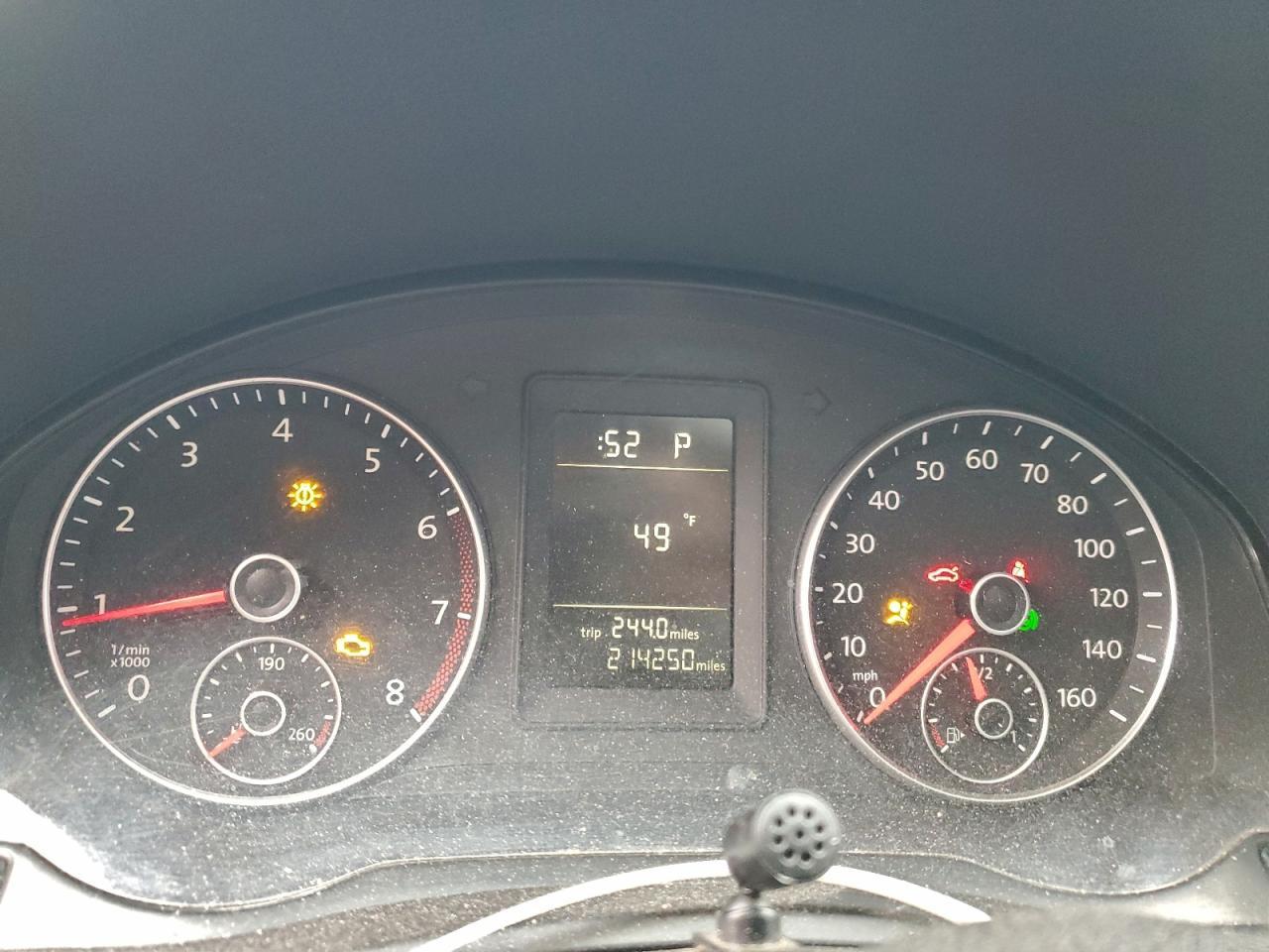 2010 VOLKSWAGEN JETTA