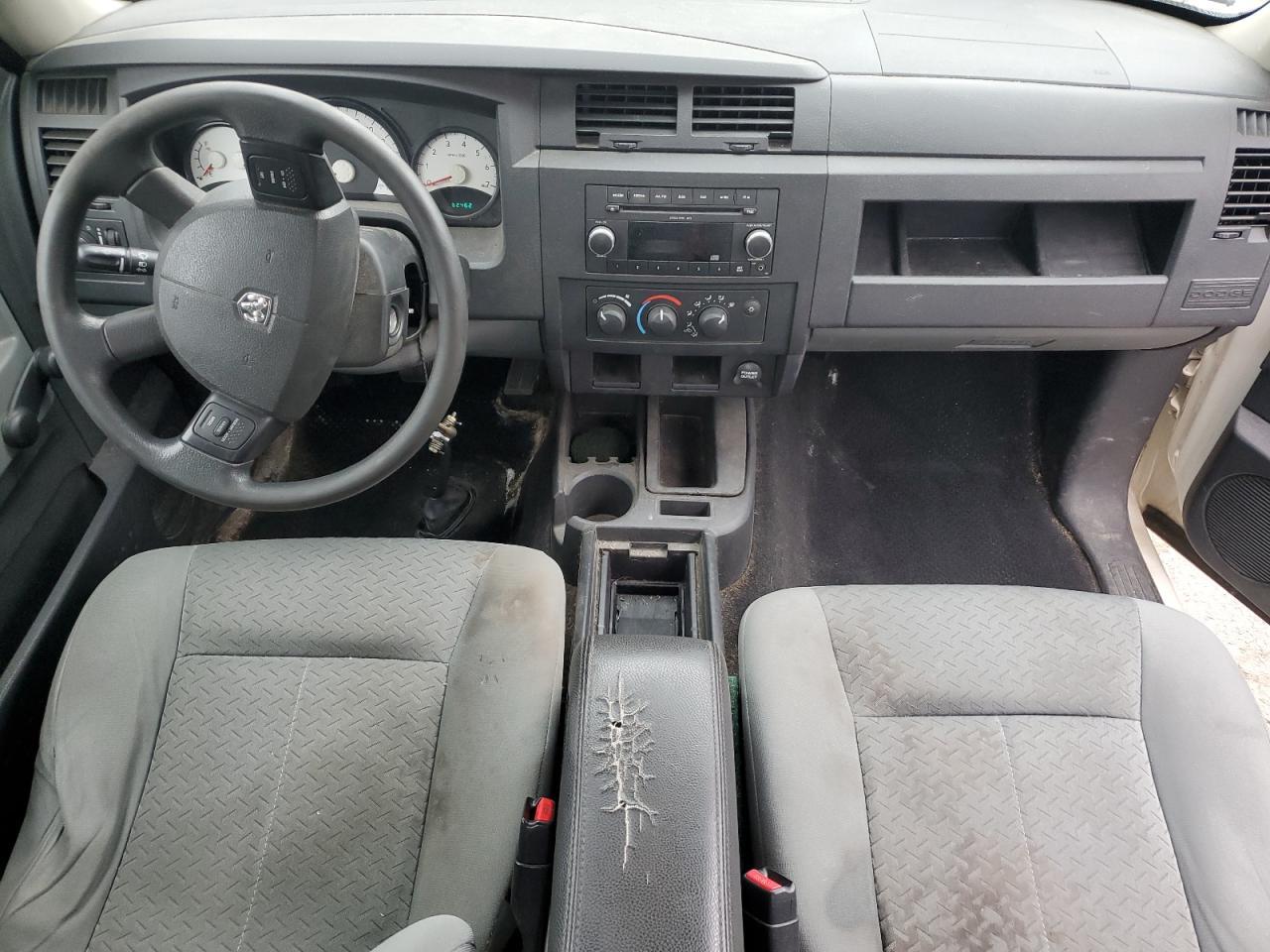2009 DODGE Dakota