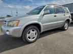 2004 TOYOTA HIGHLANDER