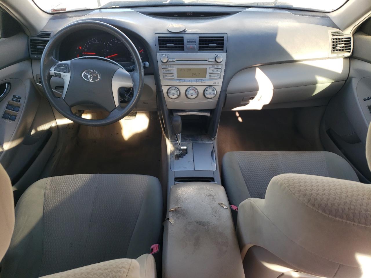 2011 TOYOTA CAMRY
