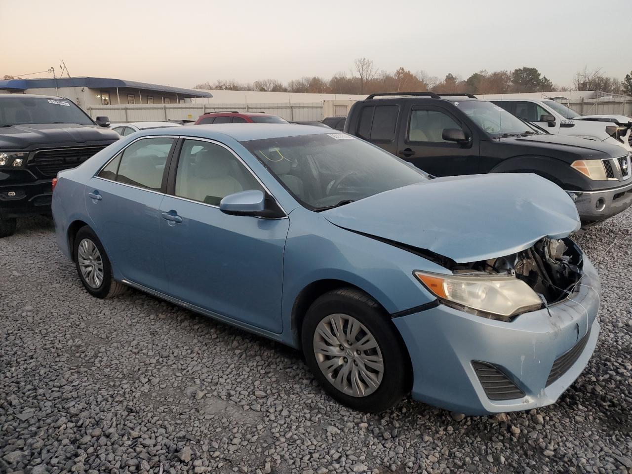 2012 TOYOTA CAMRY