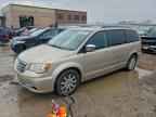 2012 CHRYSLER Town & Country