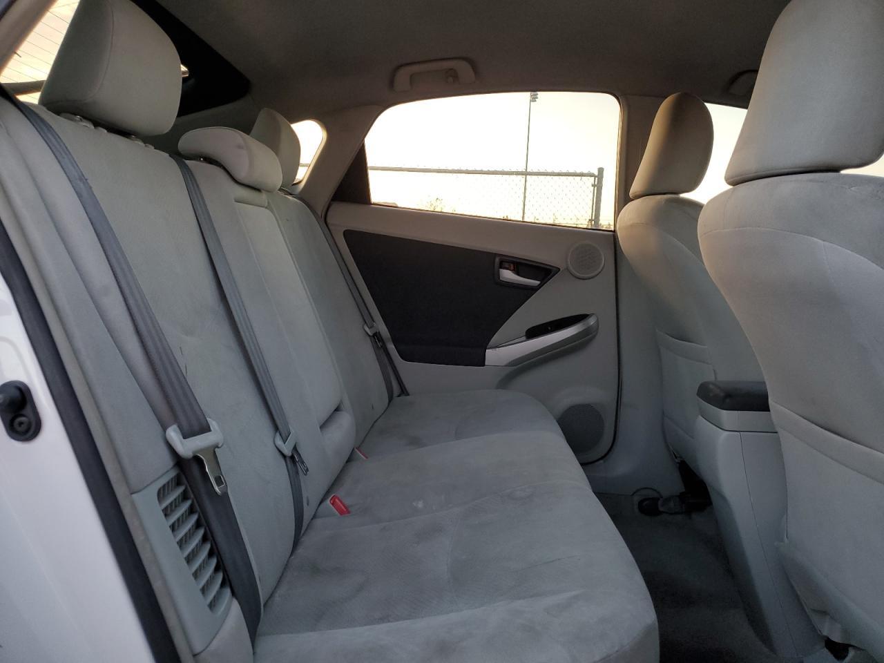 2010 TOYOTA PRIUS
