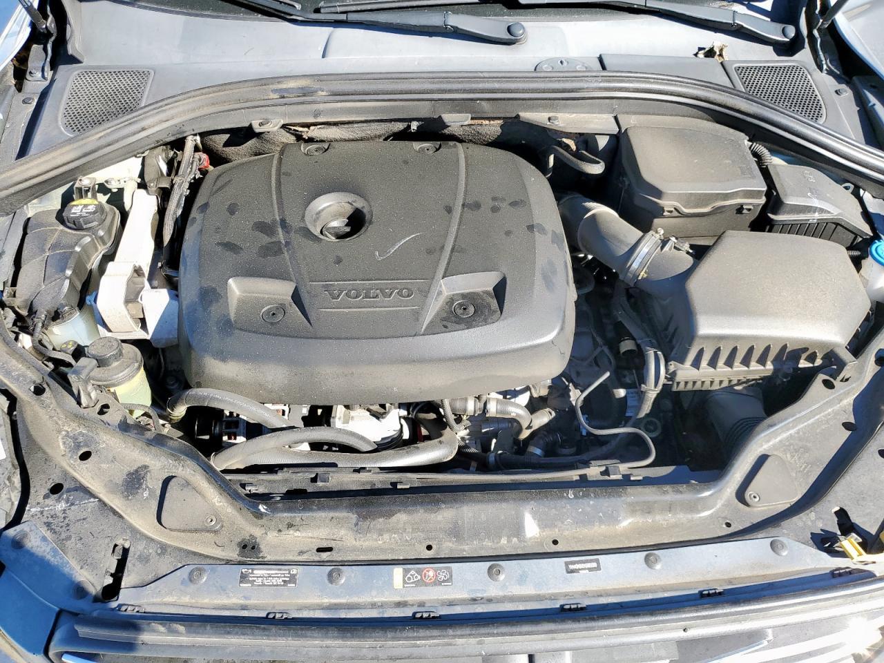 2017 VOLVO XC60