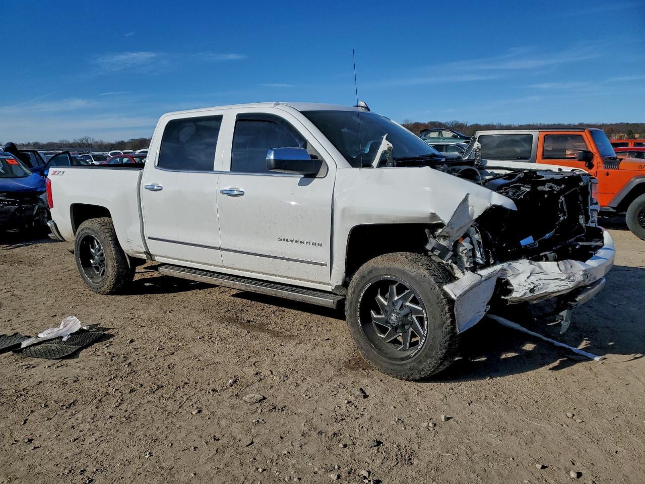 2017 CHEVROLET Silverado