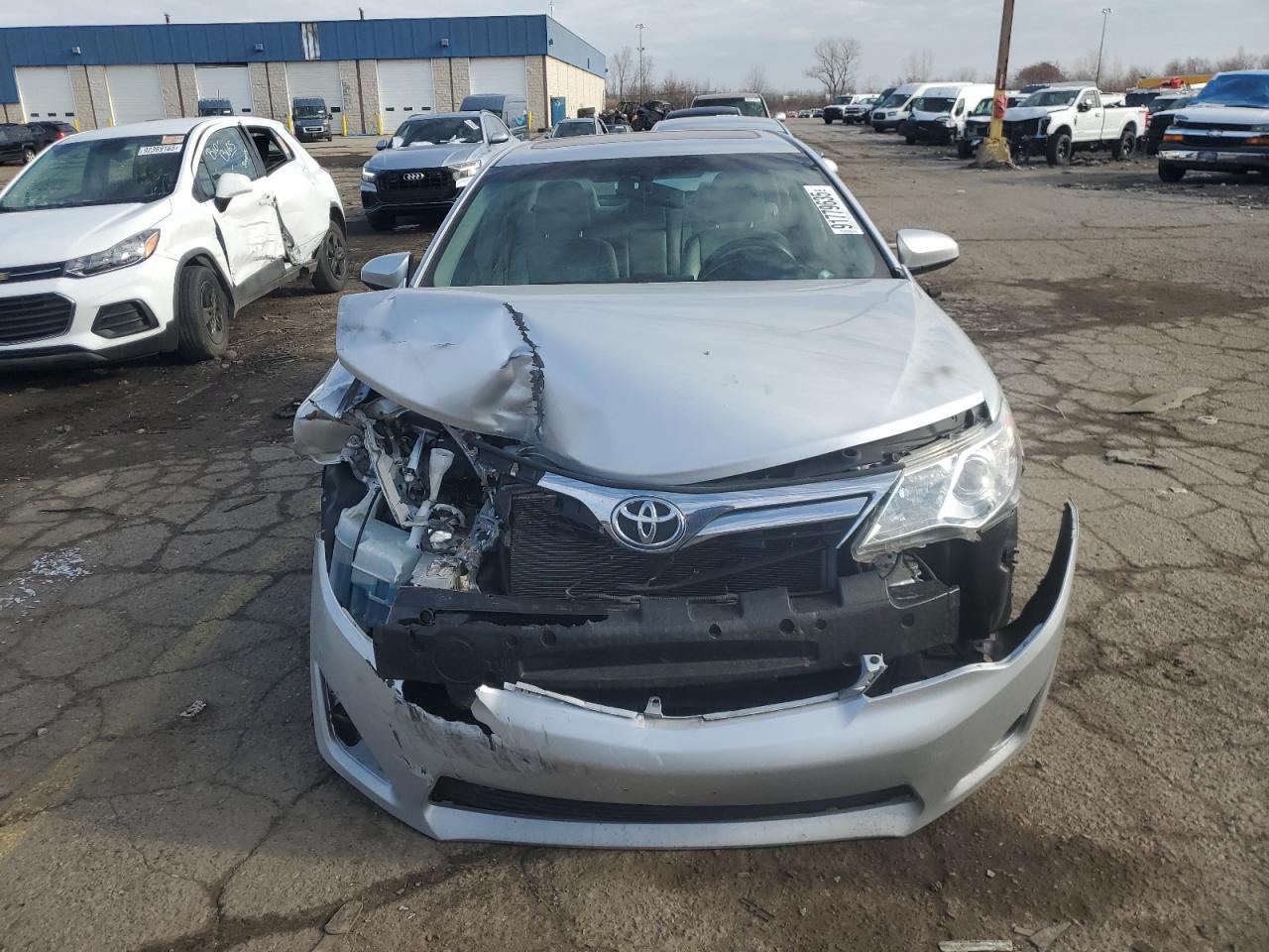 2012 TOYOTA CAMRY