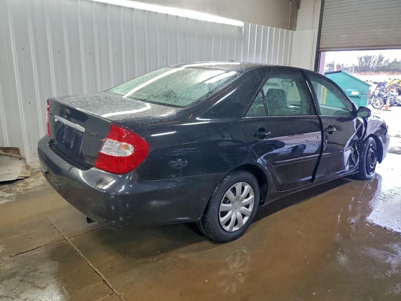2004 TOYOTA CAMRY