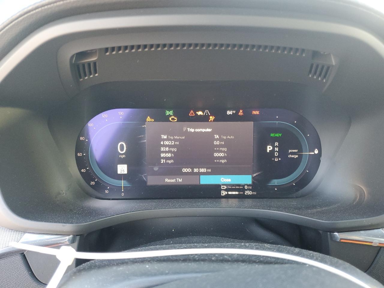 2022 VOLVO XC60