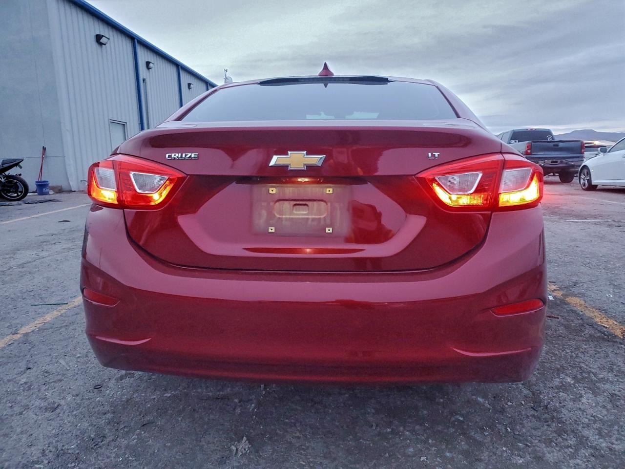 2017 CHEVROLET CRUZE