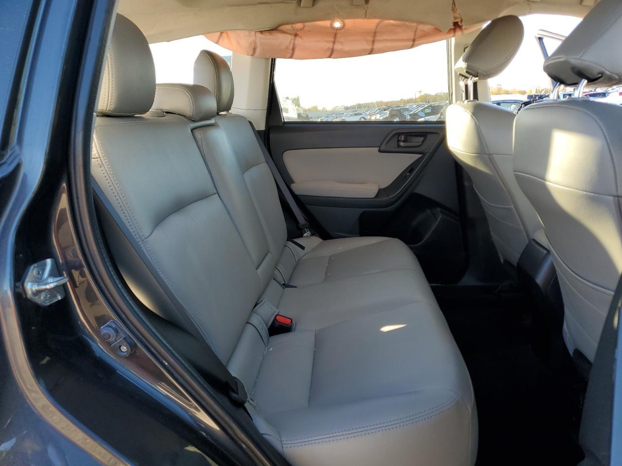 2015 SUBARU FORESTER