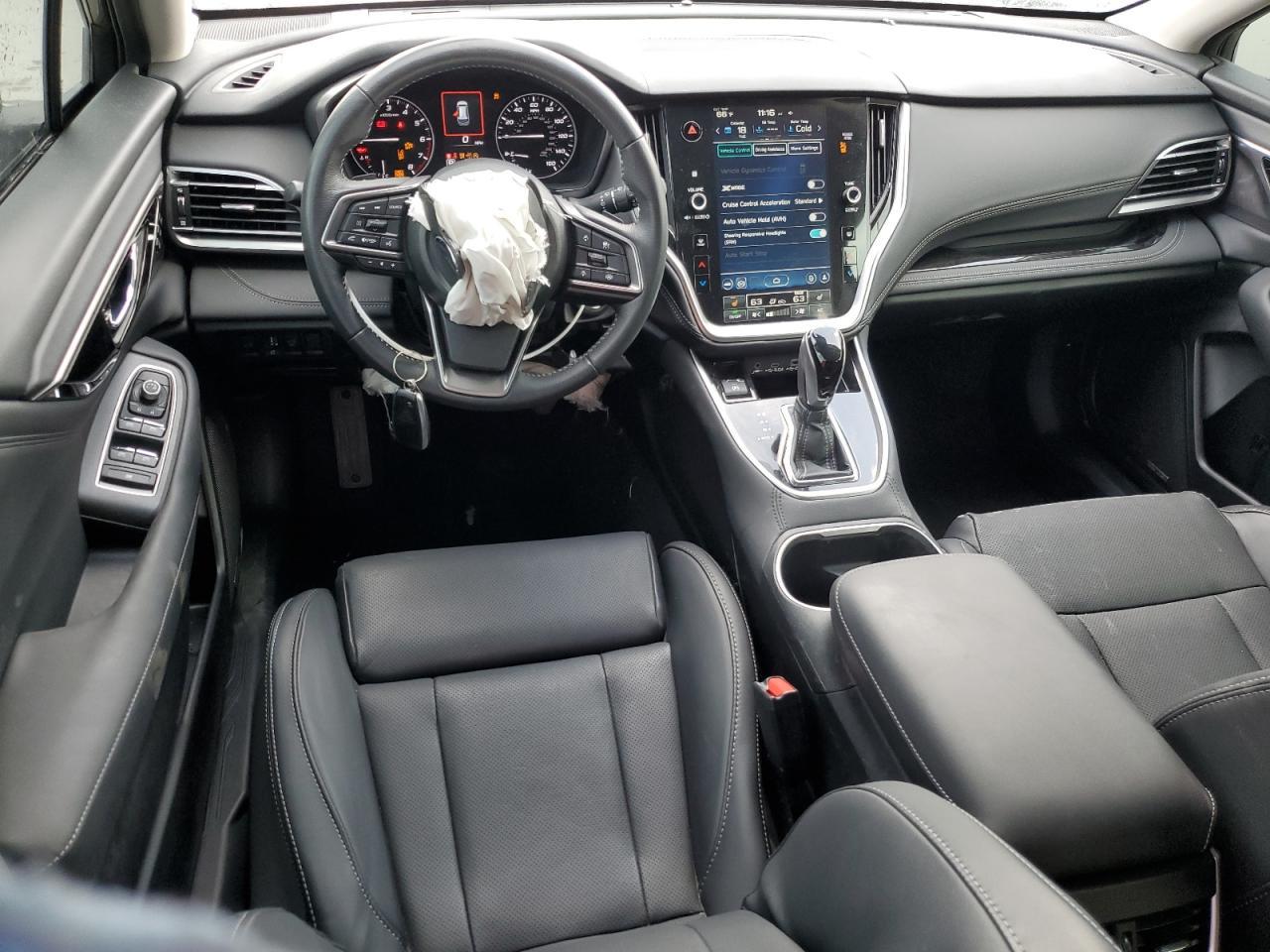 2023 SUBARU Outback