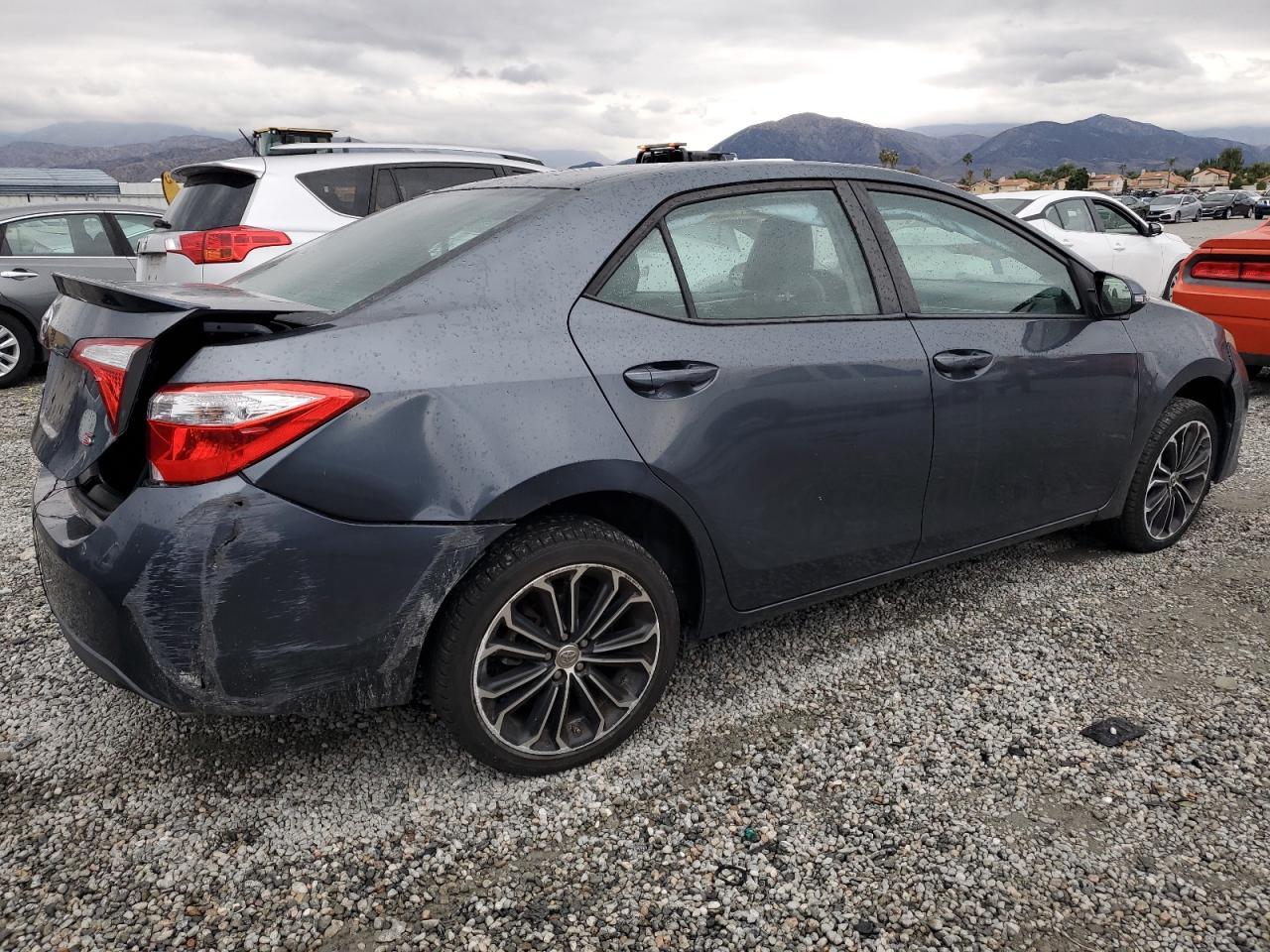 2016 TOYOTA COROLLA