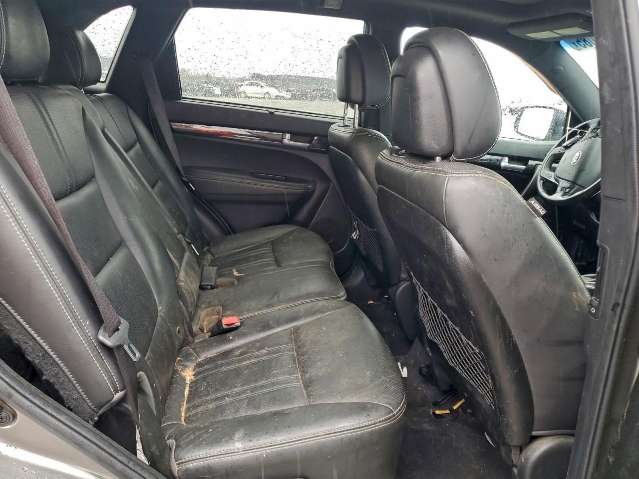 2014 KIA SORENTO