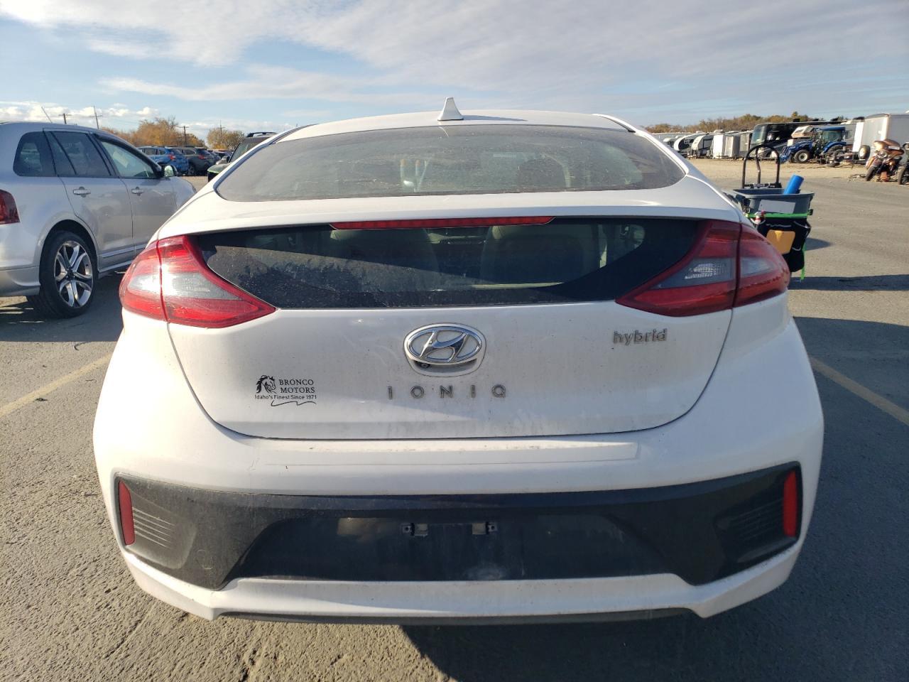 2017 HYUNDAI Ioniq
