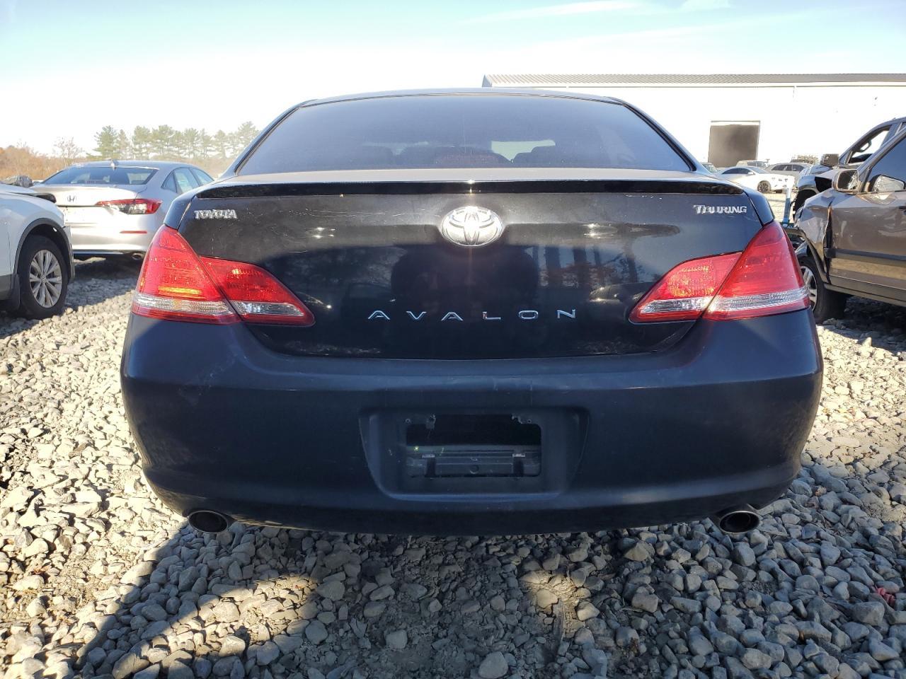 2007 TOYOTA Avalon