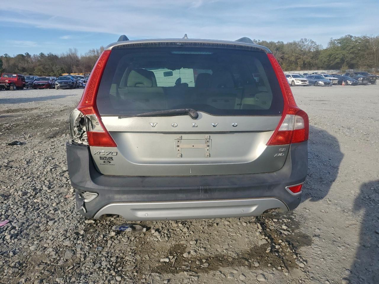 2008 VOLVO XC70
