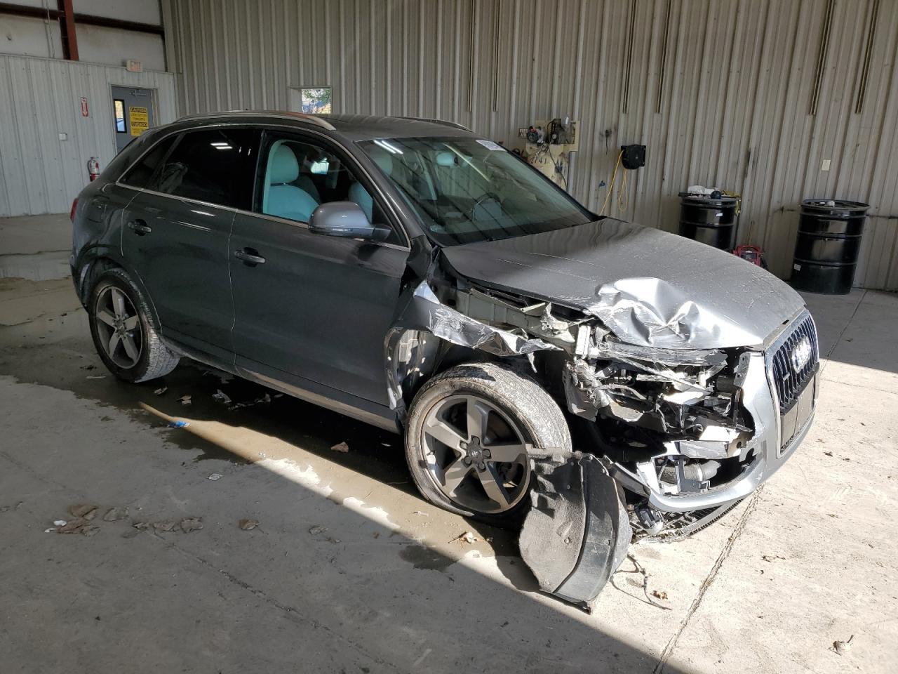 2015 AUDI Q3